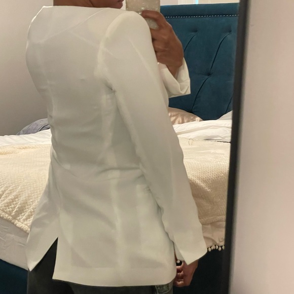 Forever 21 White Blazer - Picture 3 of 14